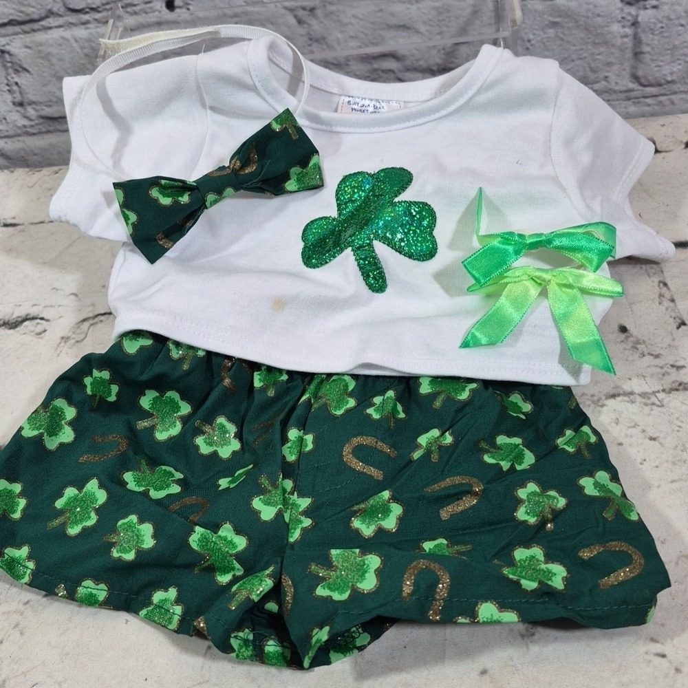 Build-A-Bear White & Green St. Patrick's Day Outfit - Shamrock Top & Shorts